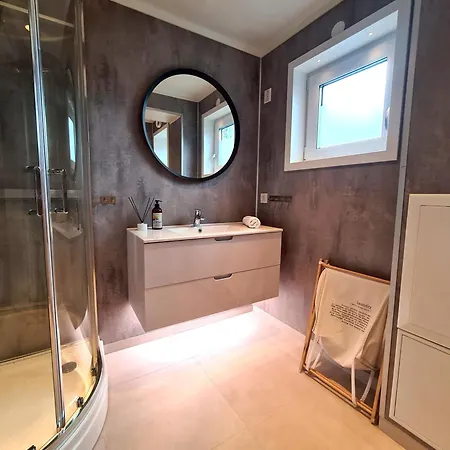 Апартаменты Aurora Premium Apartment, Будё